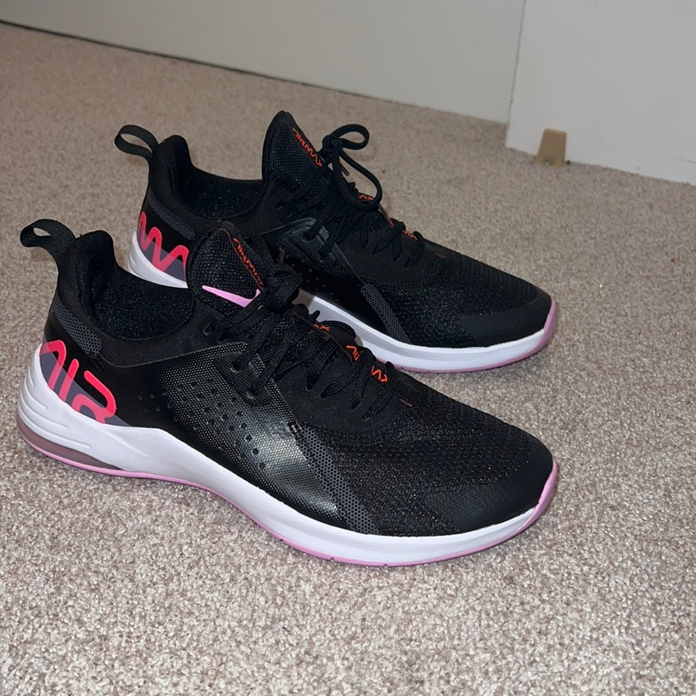Nike Air Max Bella TR 3